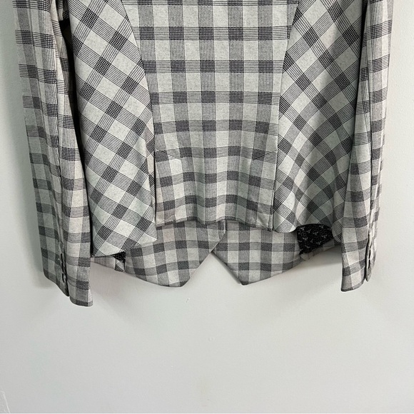 CAbi Style 5292 Valentina Plaid Check Ponte Knit Blazer - Picture 12 of 15